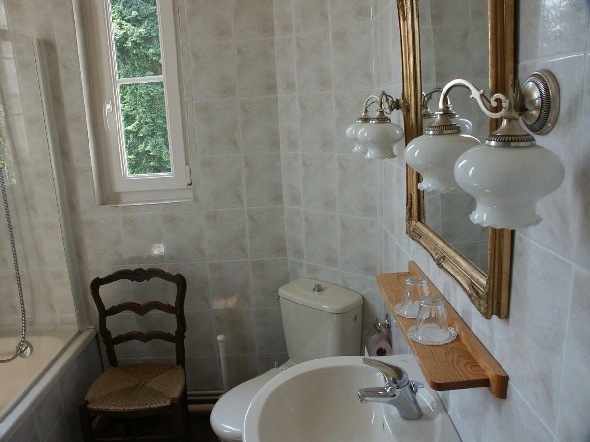 Chateau De Vareilles Sommant ภายนอก รูปภาพ