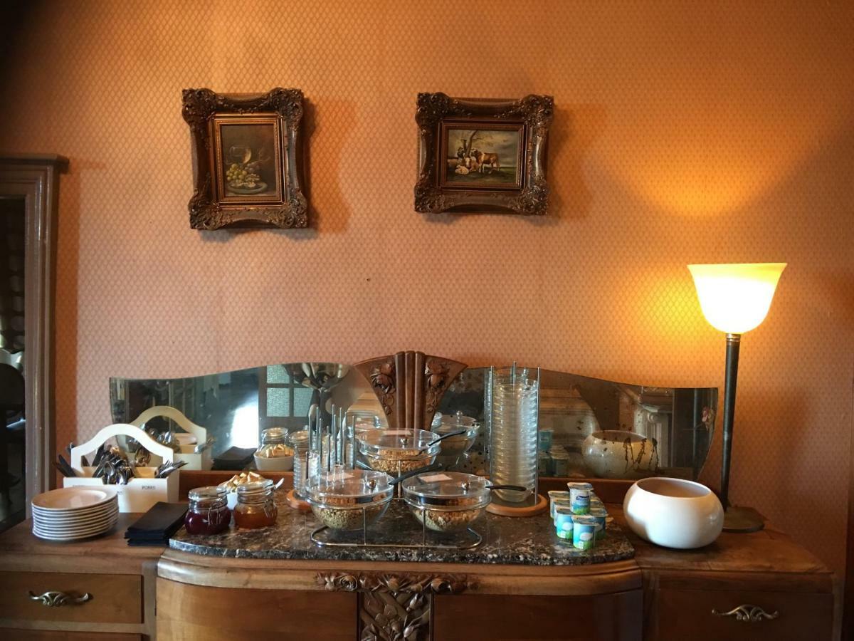 Chateau De Vareilles Sommant ภายนอก รูปภาพ